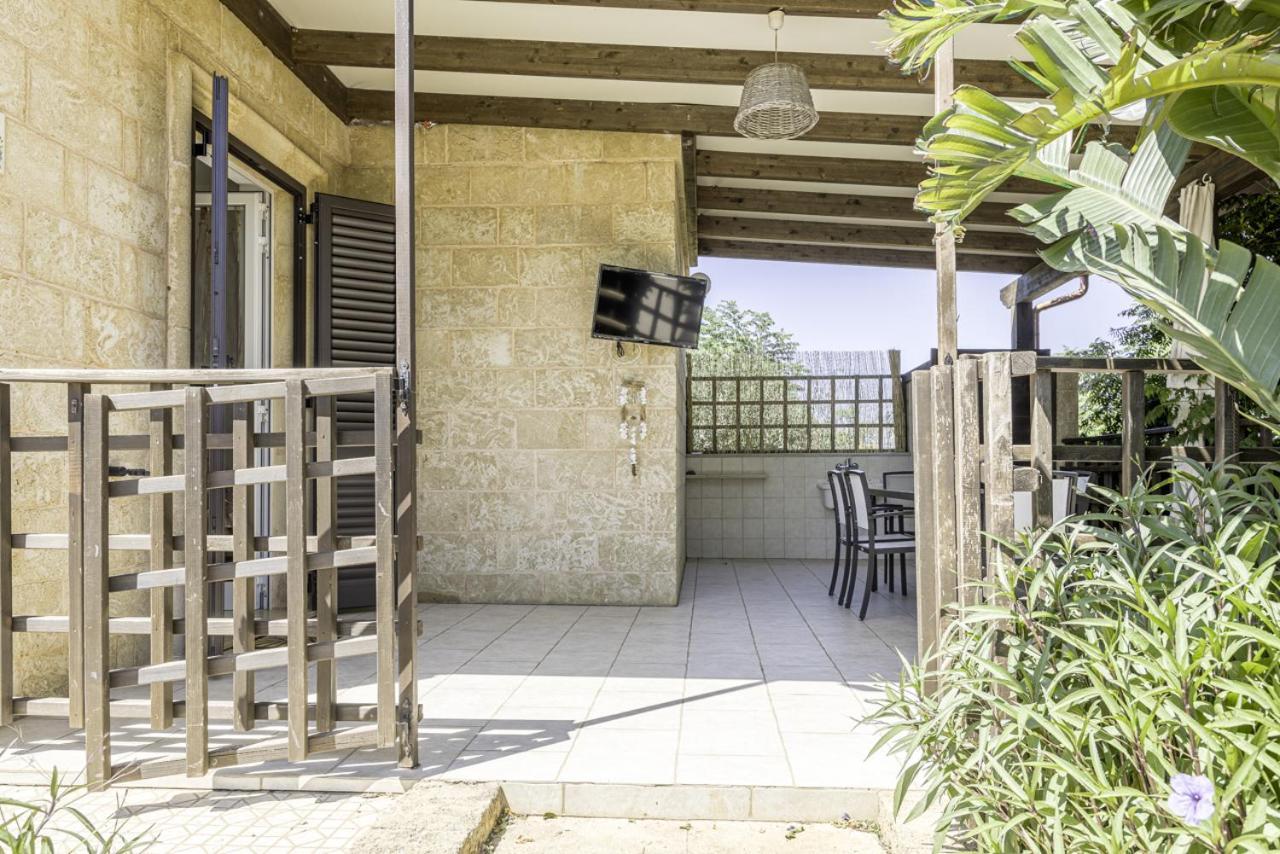 Perla Del Salento Villa Torre Suda Exterior photo